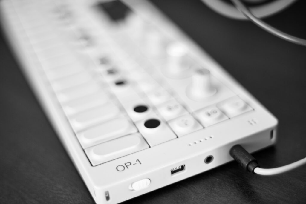 ORTHOGONAL DEVICES ER-301モジュラーシンセ ユーロラック 送料無料 ORTHOGONAL DEVICES ER-301モジュラーシンセ ユーロラック 送料無料